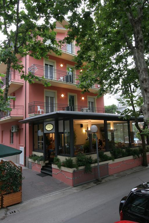 Hotel Villa Rossi ベラーリア・イジェア・マリーナ エクステリア 写真